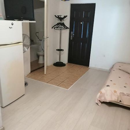 Moss'S Economy Condo ทิมิชัวรา ภายนอก รูปภาพ